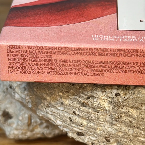 Laura Geller Made to Multitask Eye, Lip, Cheek Palette in Think Pink - Picture 7 of 9